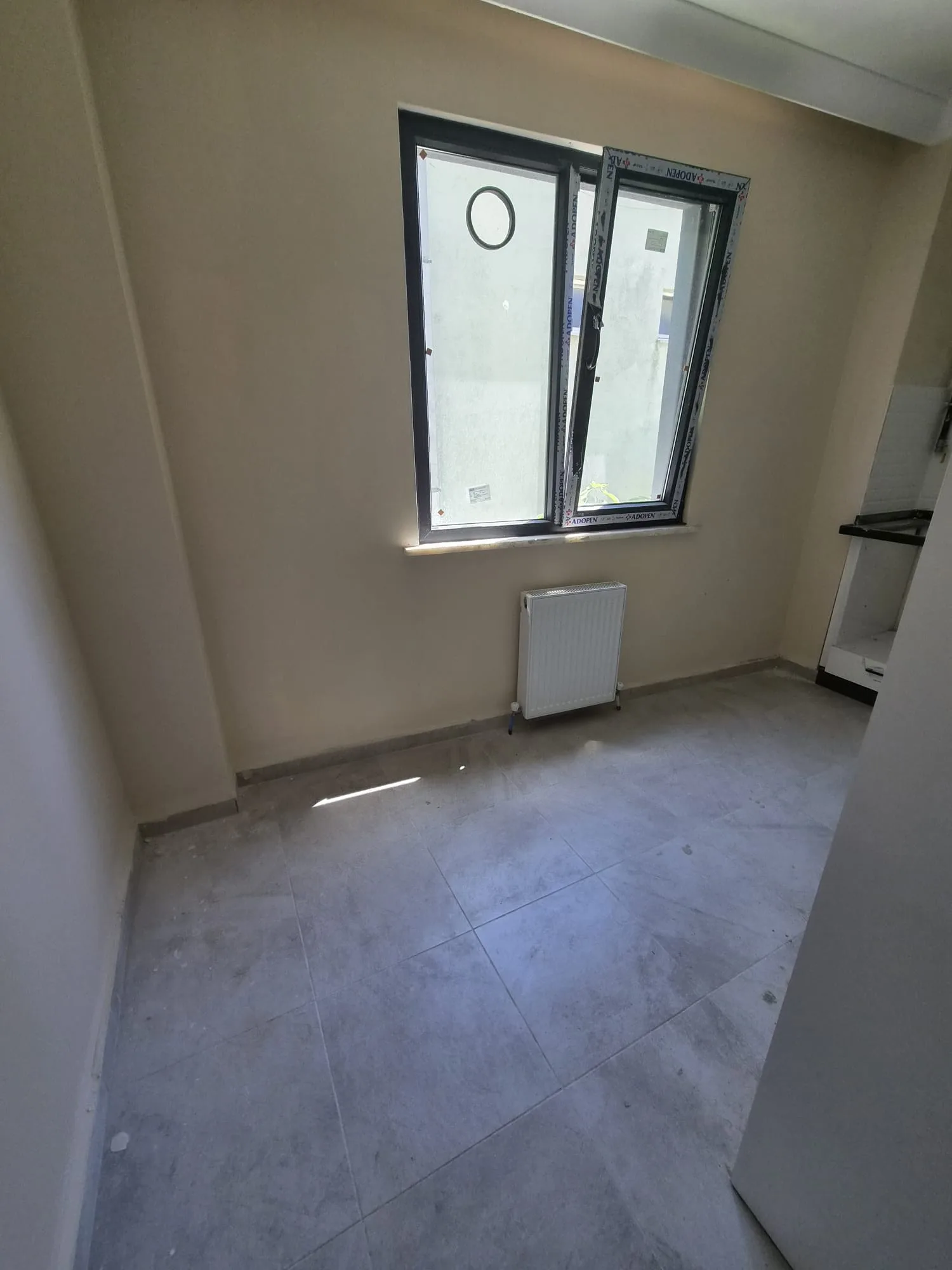 Sultanbeyli Giresun Caddesinde Acil Satılık 6+1 Dubleks Daire